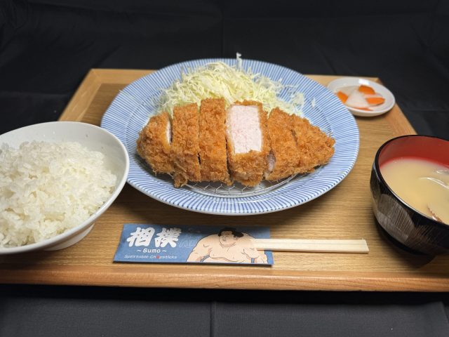 ロースカツ定食 1600円②